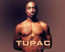 2Pac shakur : des chaînes en fer aux chaînes en or