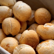 Pao de queijo